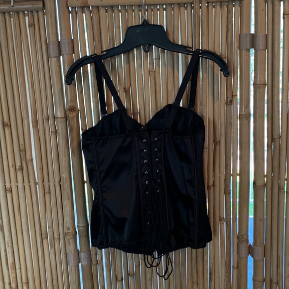 Black satin/lace bustier by Torrid, 1X New - Picture 3 of 4